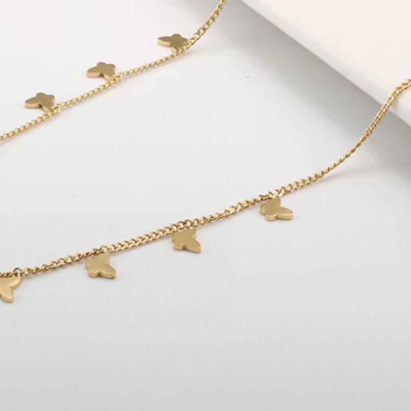 Multiple Small Butterfly Necklaces Women'S Light Luxury High-End Design Titanium Steel Non-Fading Collarbone Chain