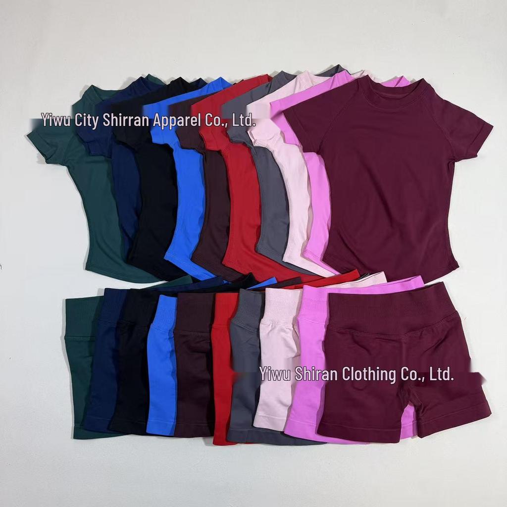 Damen nahtloses kurzärmeliges Sportset mit hoher Elastizität und atmungsaktivem schweißableitendem T-Shirt