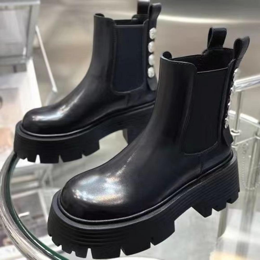 Fashion Women's Boots Woman Winter 2024 Leather New In Shoes Half Gothic Y2k Fashion Chelsea Autumn Booties Chunky Platform on Promotion