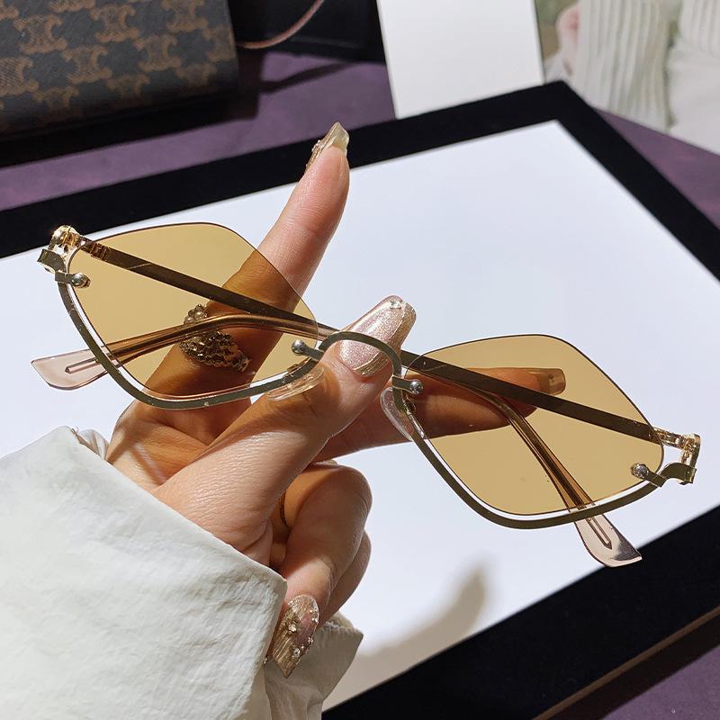 High-End 2025 Semi-Rimless Diamond Sunglasses - Modern, Trendy European & American Style