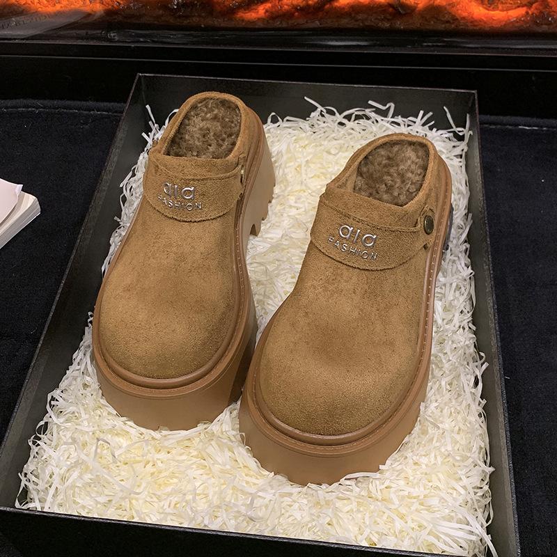 Fleece-Baumwollpantoffeln mit dicker Sohle Damen 2025 Herbst und Winter neue Outdoor-Baumwollpantoffeln Damenschuhe Mode vielseitige Baumwollpantoffeln