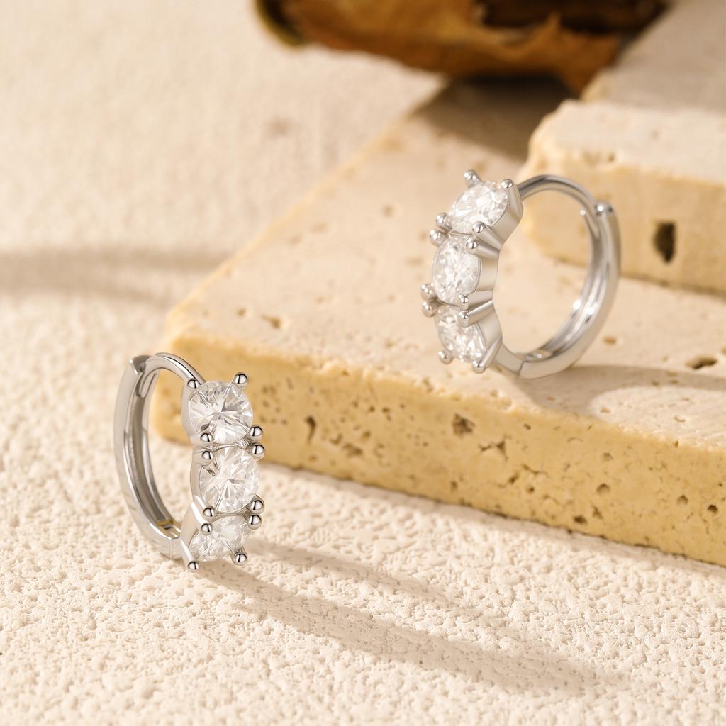 D Color Moissanite Classic Ear Buckle 925 Sterling Silver Trendy Round Stackable Hoop Earrings For Women Fine Jewelry