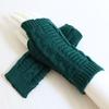Short Twist Fashion Gloves for Men and Women In Autumn and Winter New Korean-style Knitted Woolen Half Finger Exposed Warm Wrist Guards