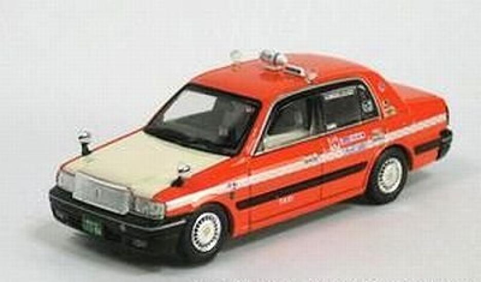 Gulliver Checker Cab Crown Sedan 1/64 (Finished Model)