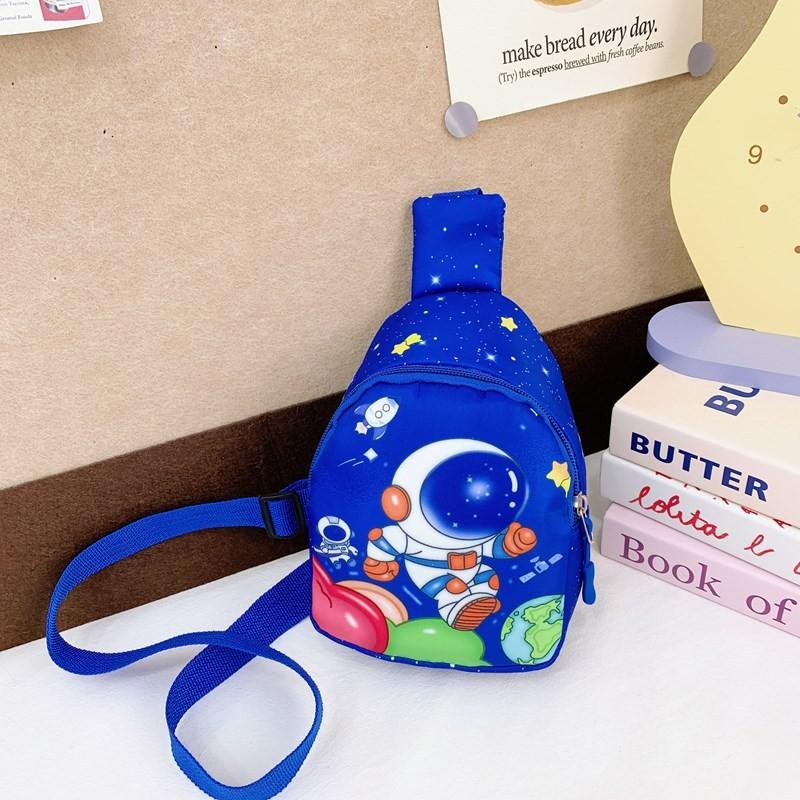 Spider Man Childrens Crossbody Bag With Polyester Lining For Kindergarten Daily Use