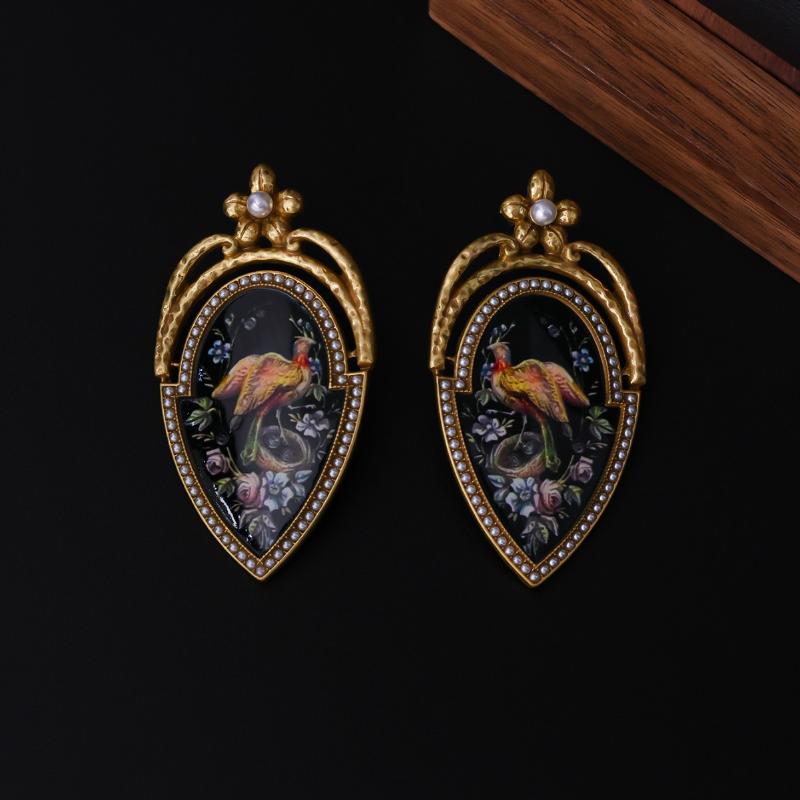 Vintage Floral And Bird Pattern Earrings Retro Palace Style Light Luxury Artistic Diamond-Studded Elegant Jewelry Gift