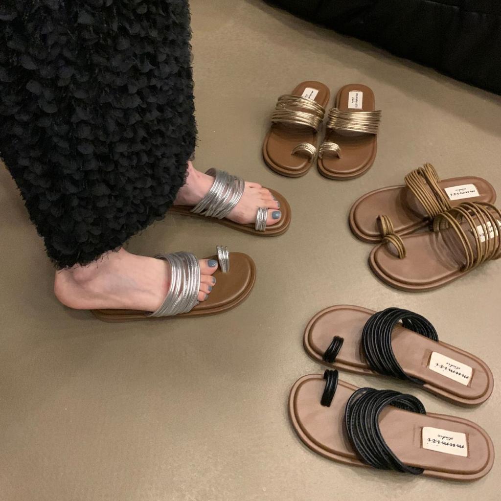 Niche Design Set Toe Cool Slippers 2025 New Summer Wear with Skirt Seaside Flat Bottom Square Head Roman Sandals