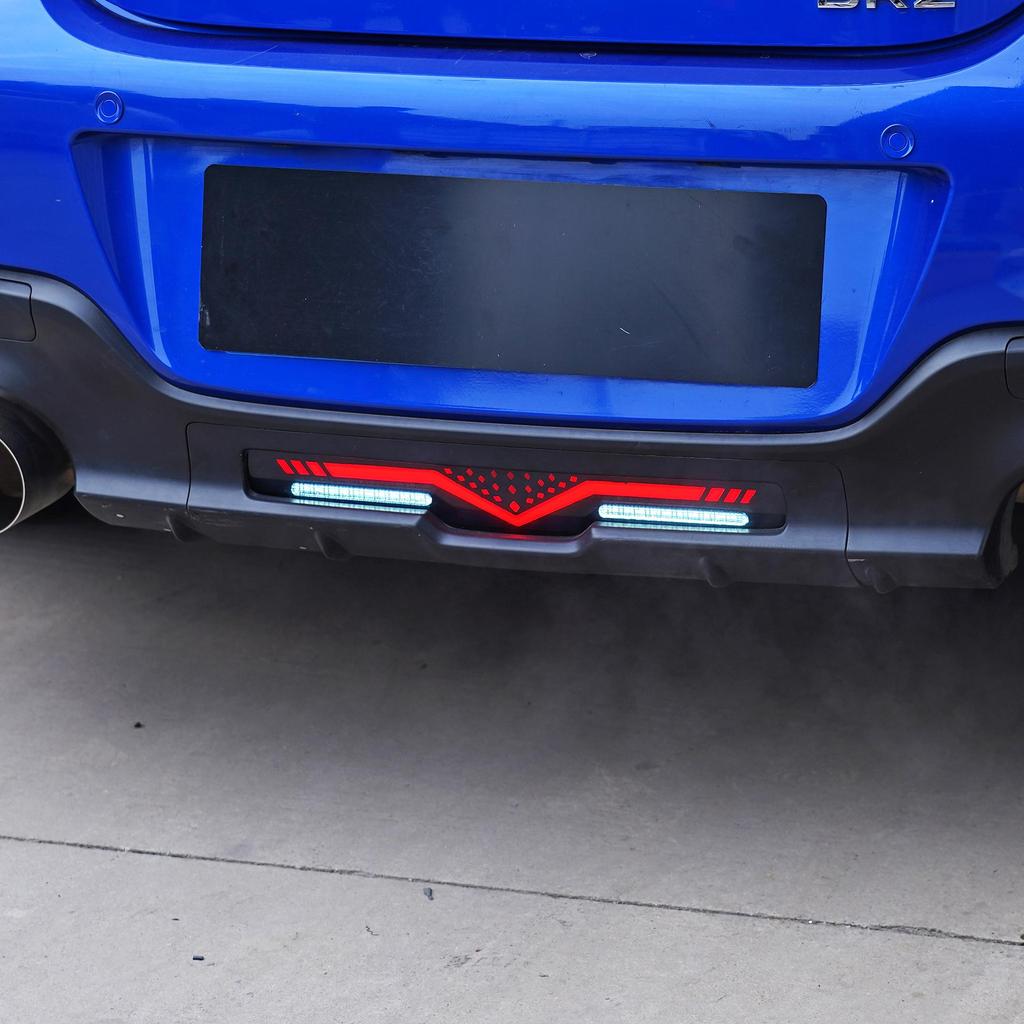 Kompatibel mit 2022 Subaru BRZ/Toyota GR86: Schwarz lackierter Heckdiffusor, Navigation, Rückfahr- & Bremsleuchten, Heckspoiler