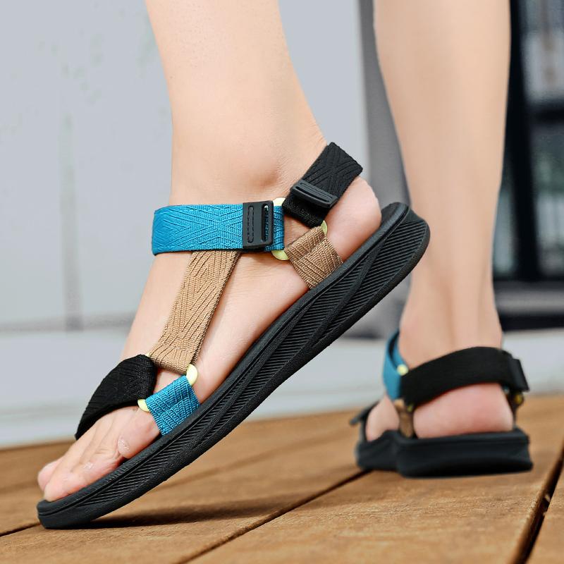 Fashion Sneakers Man Summer Luxury Sandals Flat Bottomed Lightweight Hiking Toe Exposed Breathable Beach Walking Non Slip Casual Sandals