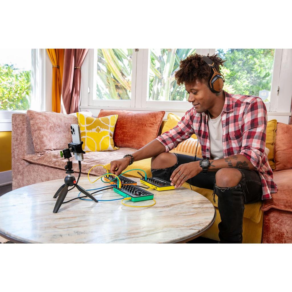 Roland AIRACompact Creative Sampler with Granular Sound and Easy Sampling P-6 Sequencer, Built-in Microphone, USB-C Connection,