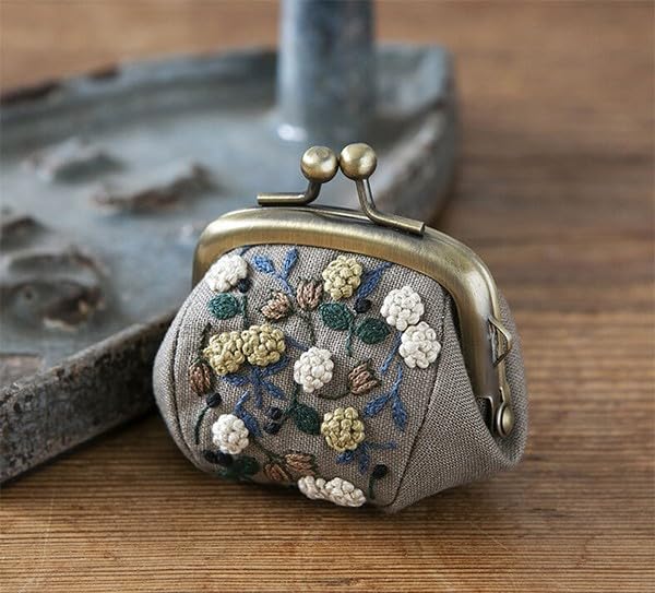 

Набор для вышивания Ретро Ботанический Пухлый Кошелек, Теплый Коричневый 6см х 6см (PHC-098-2/361-28-056-002)