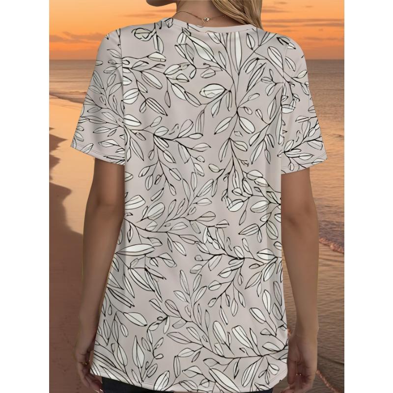 Large size women's T-shirt with black and white leaf vein print and pockets
