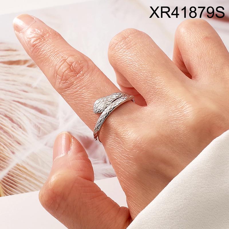 18K Gold Plated Snake-Shape Open Ring in Titanium Steel - Trendy, Cool, Light Luxury Finger Ring for Women in European American Style Adjustable