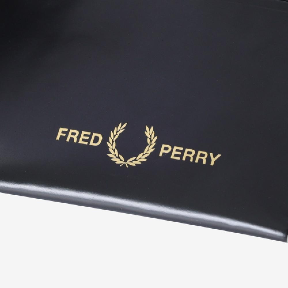 Fred Perry Box Leather Cardholder   Black Cfpu2438296 102