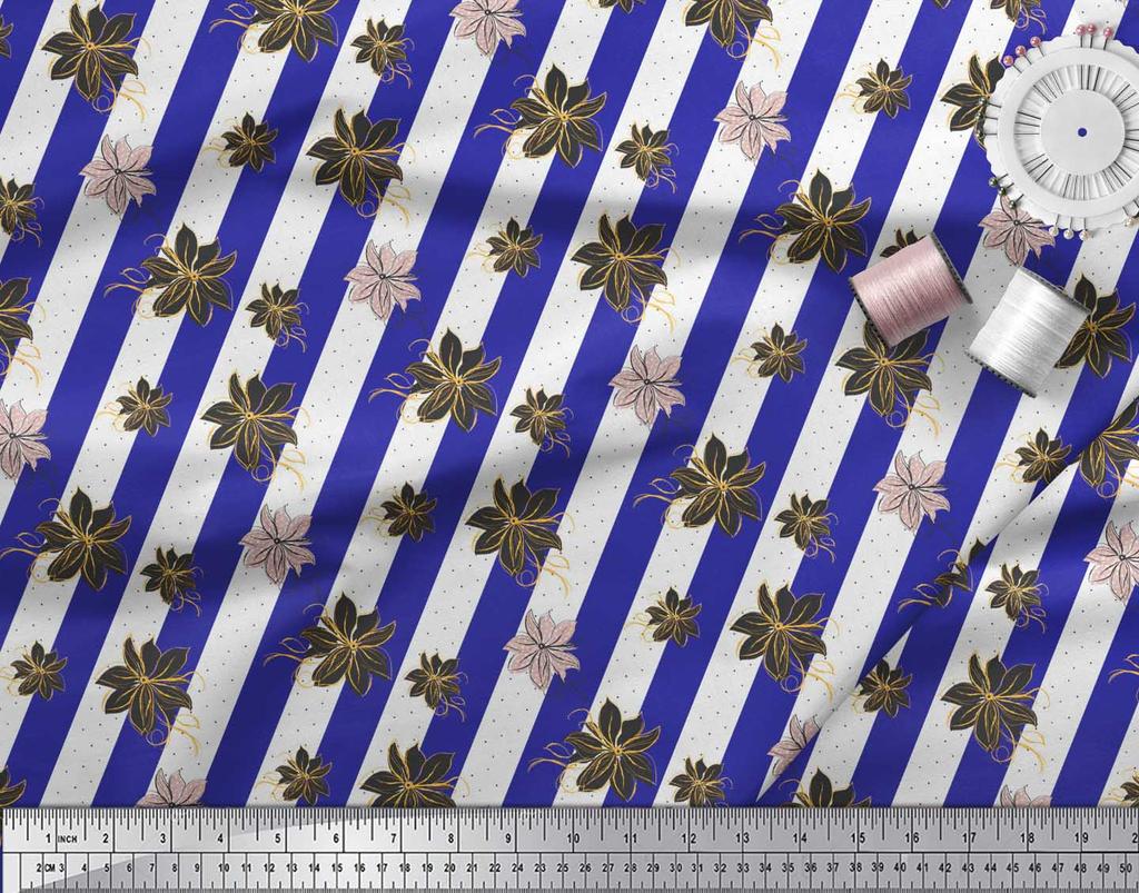 Soimoi Tecido Cetim Crepe Cinza Japão Estampa Floral de Riscas e Clematis Tecido para Costura metro 42 Polegadas