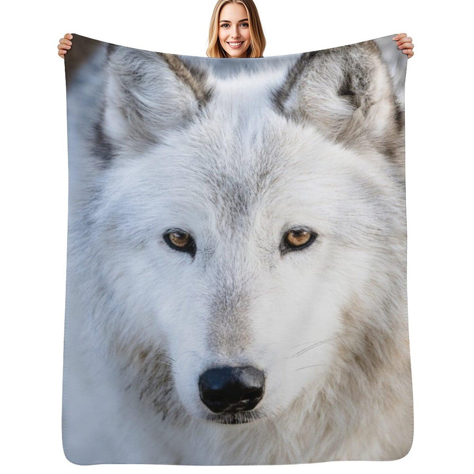 Wolf in Canada Throw Blanket Fade Resistant Durable Throw Blanket Size: 75*100cm, Weight: 230 GSM