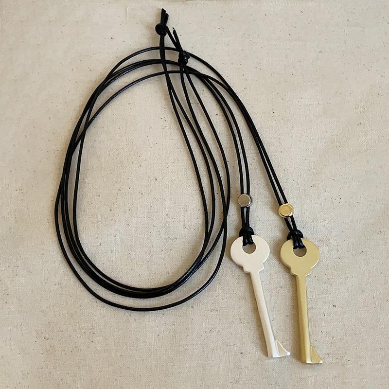 Metal Key Shaped Pendant Necklace For Women Girls Simple Long Wax Rope Sweater Chain Fashion Accessory New Gifts