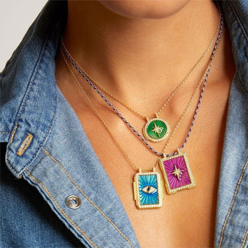 Adjustable Tarot Card Pendant Necklace Occult Tarot Card Sign Necklace Accessories for Individualized Fashion Statement