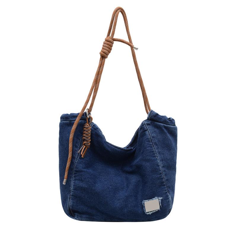 

Denim tote bag women s shoulder bag student class large capacity autumn and winter portable commuter bag fashion bucket bag темно-синього кольору