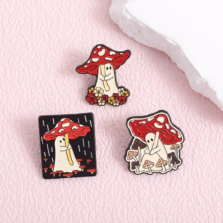 Unique Creative Mushroom Brooch Cartoon Character Hobgoblin Tale Lapel Pin for Expressing Uniqueness in Fashion