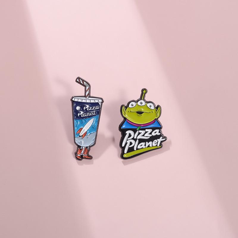 Charming Threeeyed Alien Cartoon Character Brooch Durable Alloy Pin For Unisex Fashion
