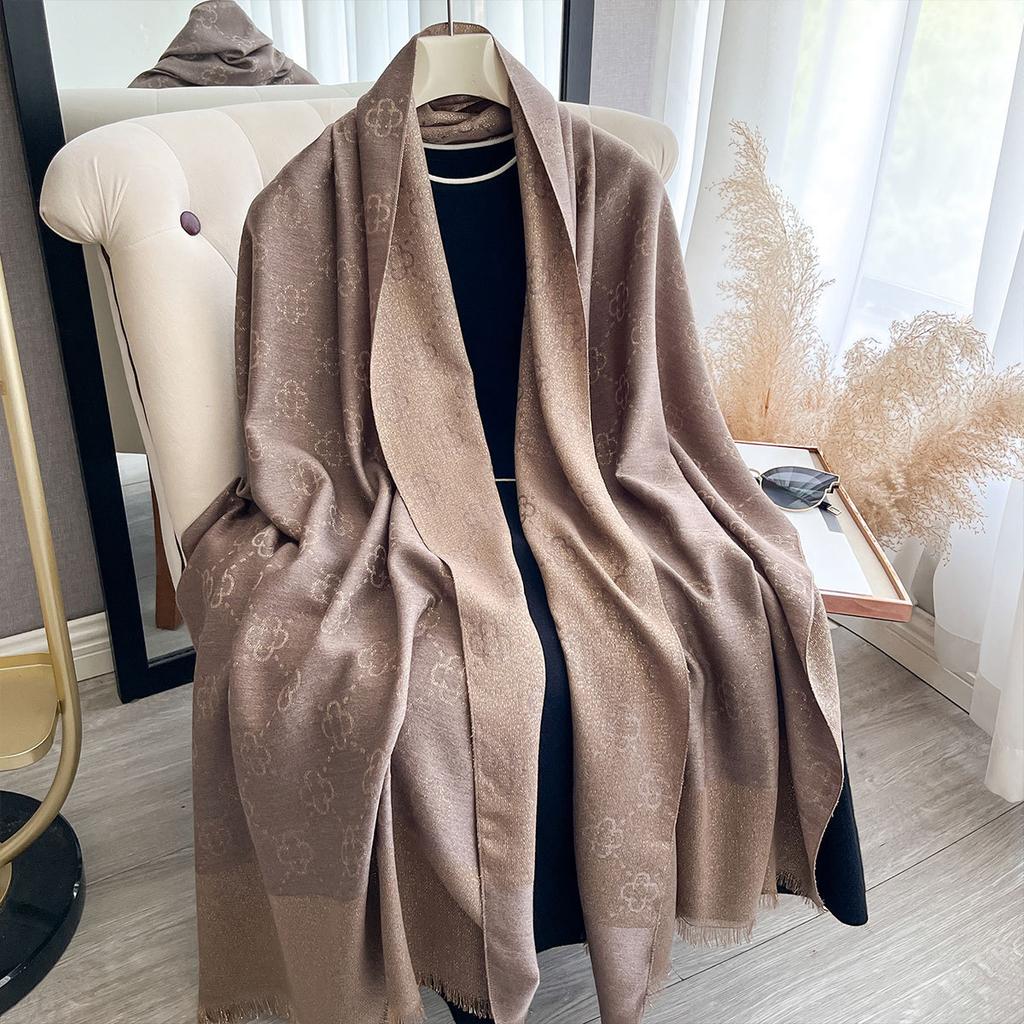Spring And Summer Shawl With Four-Leaf Flower Imitation Cashmere Scarf High-End Fashion Long Scarf Shawl Versatile Scarf