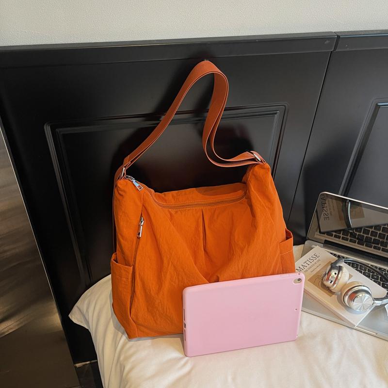 Minimalist and simple large capacity crossbody bag for women, 2026 new model, pure color, small crossbody bag, single shoulder s