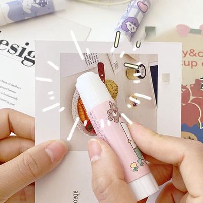 Upevňovací a lepiaci materiál – Kancelárske lepidlá