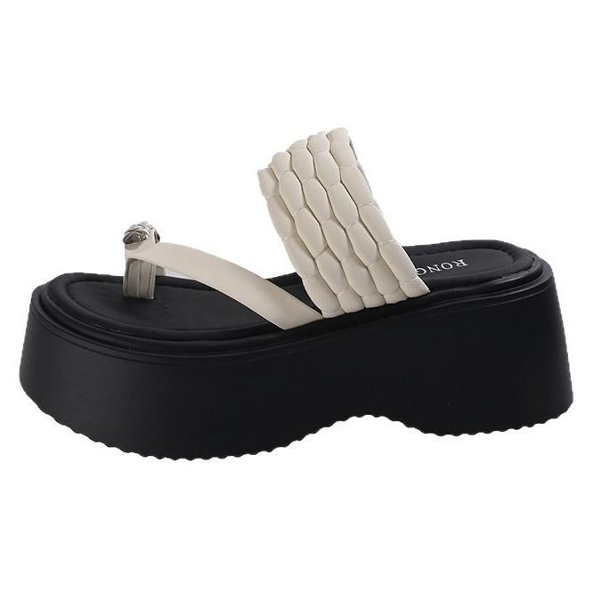 Black toe slippers for women's summer wear 2025 new French stunning high-end thick sole heightening Thai sandals for women