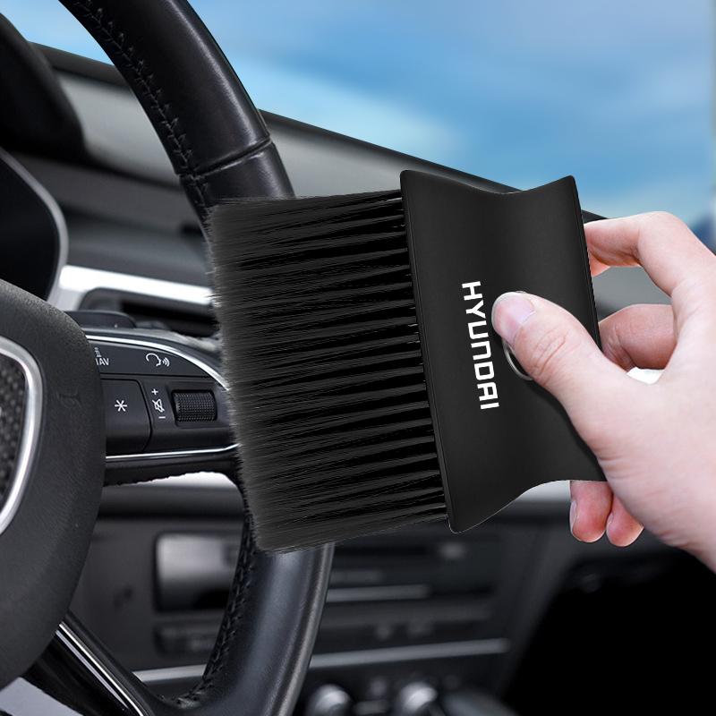 1Pcs Car Interior Cleaning Soft Brush Dashboard Air Conditioner Outlet Detail Brush For Hyundai I30 Accent Creta Kona IX35 I40 Getz Sonata Elantra