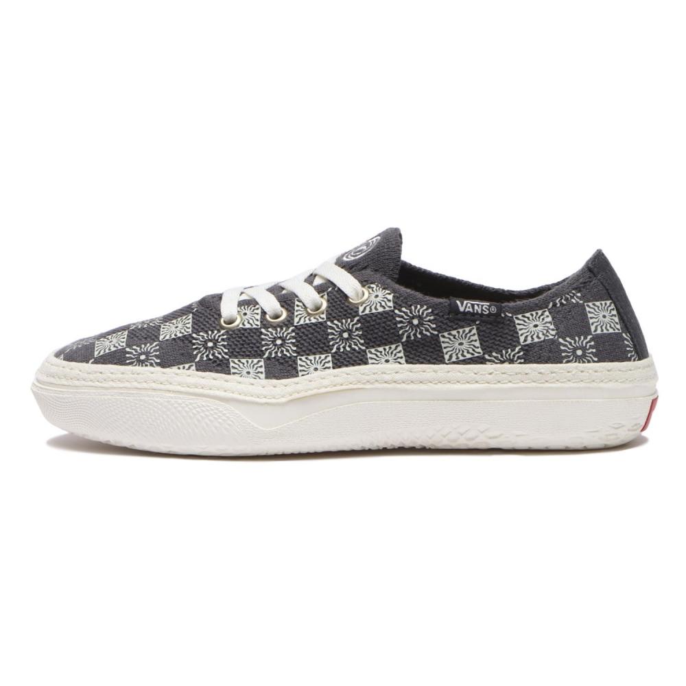 

Vans Circle Bee VN0A4BWLQIY ТРИППИ ЦВЕТОЧНЫЙ