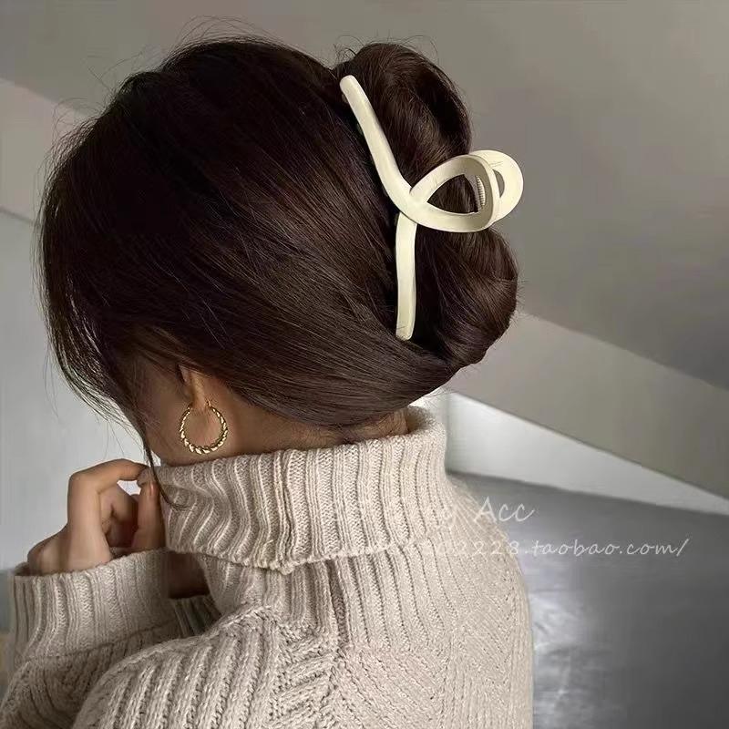 Large Frosted Hair Claw for Elegant Women Hair Grips French Fashion Cross Clips Girls Korean Hair Accessories