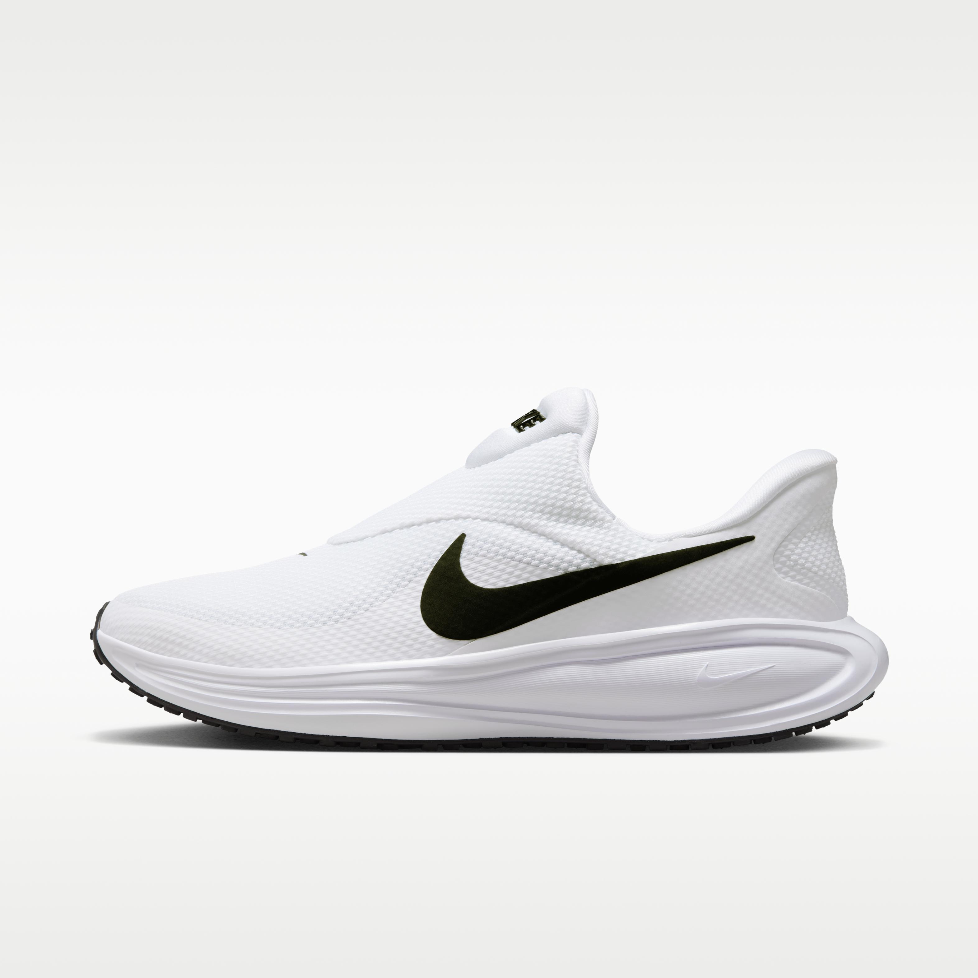 Nike Revolution 8 EasyOn White Black 40.5
