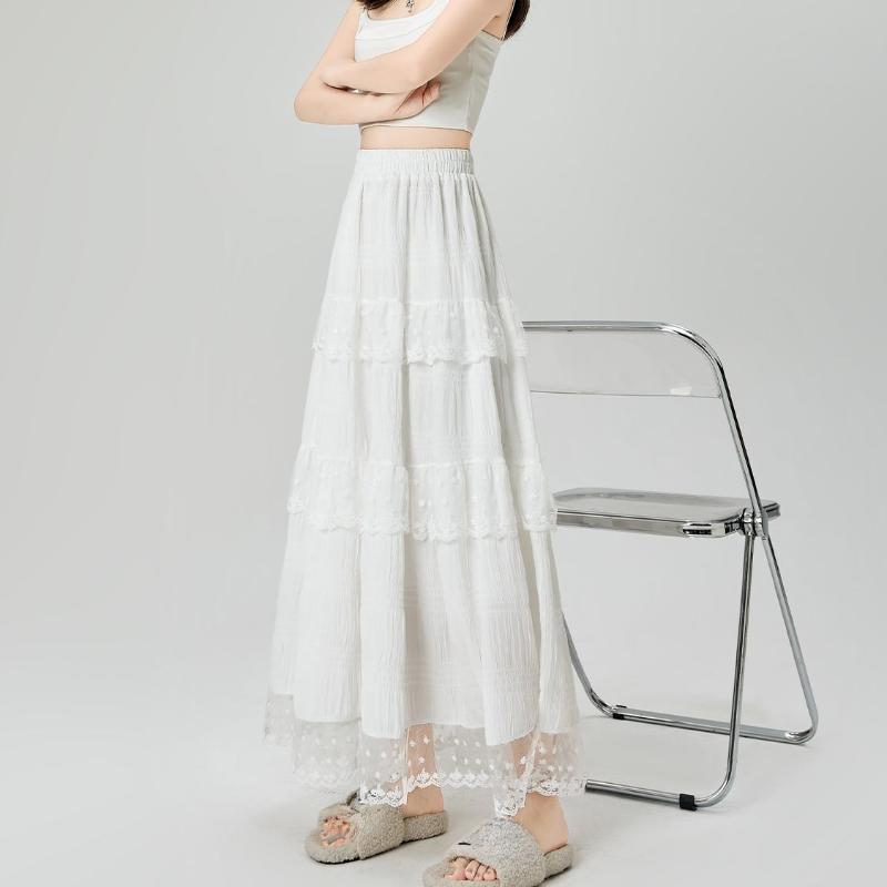 Women's Spring French Sweet White Lace-Trimmed Tiered Cake Skirt - High-Waist Flared A-Line with Design-Forward Details