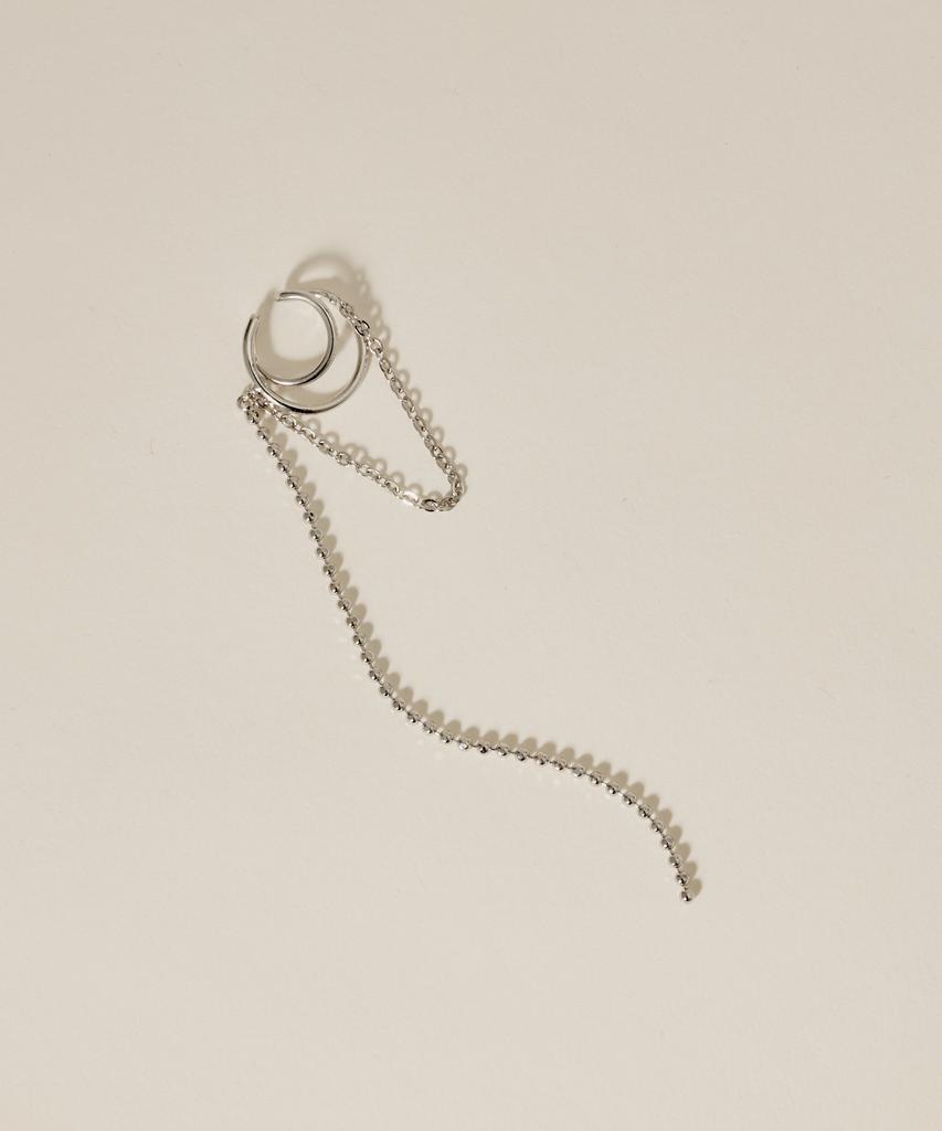 Novice Tokyo Long Chain Ear Cuff / Silver
