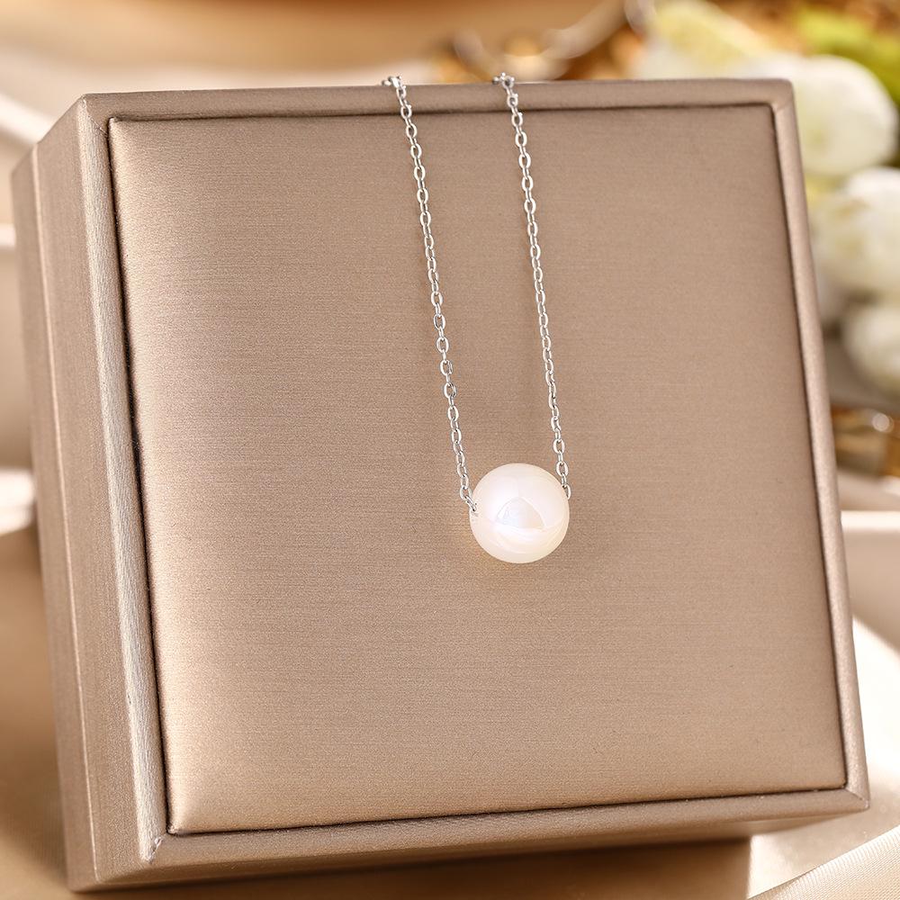 Women's Silver Titanium Steel Necklace with Micro-Inlaid Zircon - Elegant, Durable Clavicle Chain Jewelry