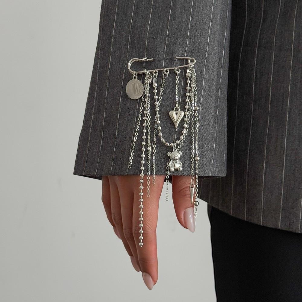 Stylish Bear Brooch Trendy Metal Bead Chain Brooch INS Style Suit Hanging Ornament  Bag Decoration