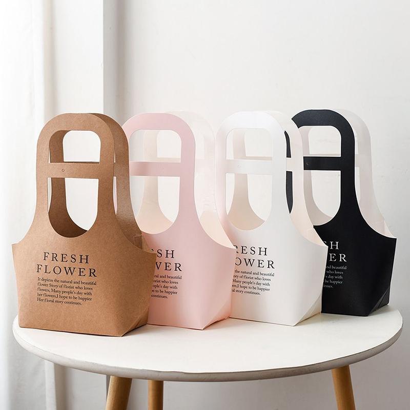 Verpackung Blumenbox Rosenverpackung Handheld Wasserdicht Kraftpapiertüte Hochzeitsdekoration Geschenktüte Straußverpackungstüte