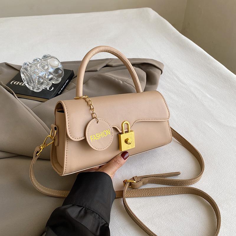 2025 Summer New Foreign Style Retro Shoulder Bag Casual Fashion Messenger Bag Casual Retro Underarm Small Square Bag