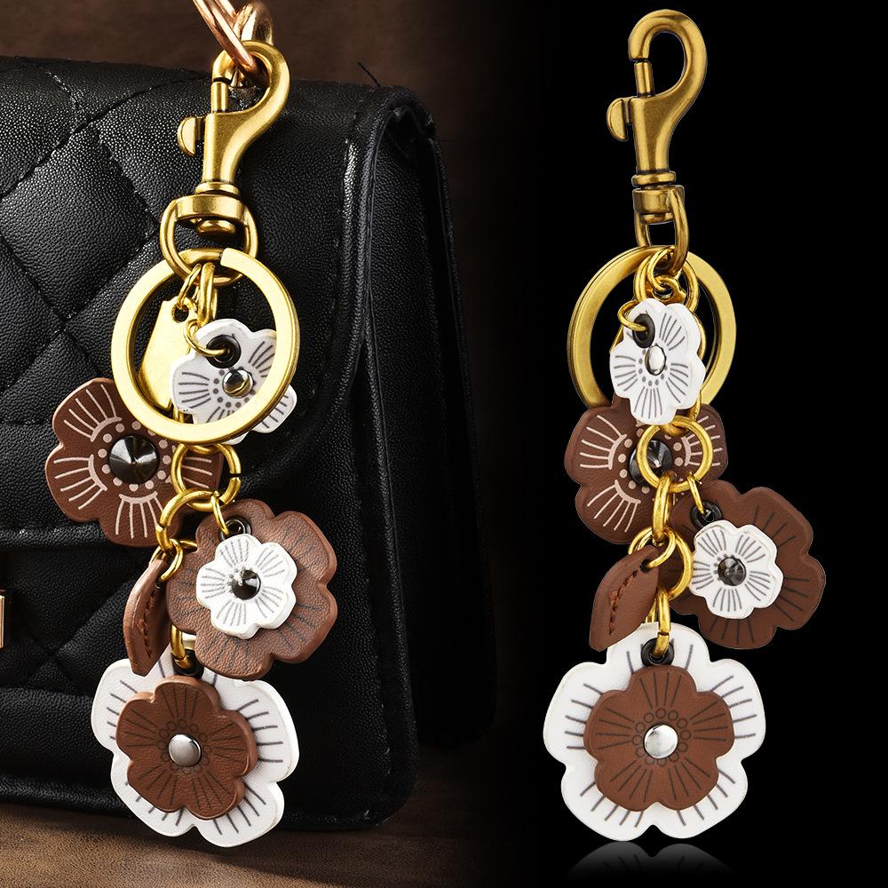 Leather Flower Chain Underarm Bag Keychain for Women