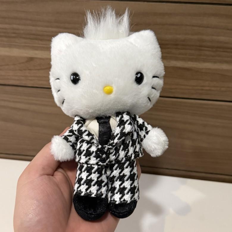 Grid Hello Kitty Bear Plush Keychain With Quilted Pattern For Backpack Decor StyleD