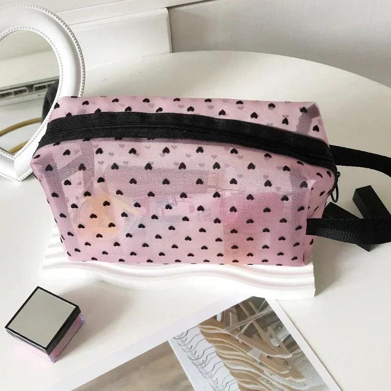 1Pcs Hot Mini Transparent Heart Makeup Bag Women Portable Lipsticks Cosmetic Storage Pouch Black Clear Cute Small Make Up Bag