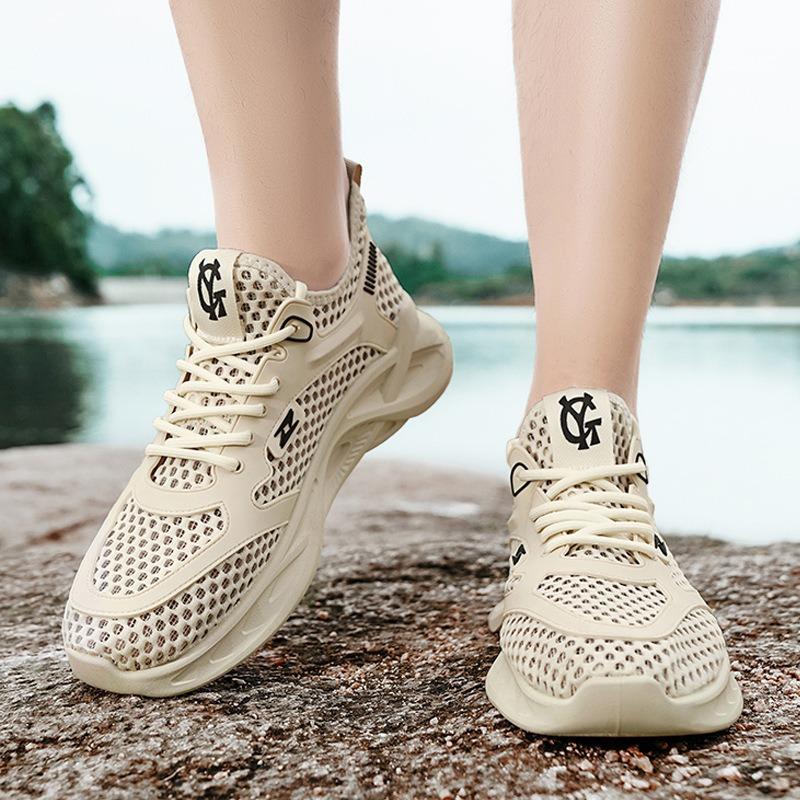Breathable Thin Hollowed-out Lightweight Shoes Casual Sports Soft-soled Running Shoes