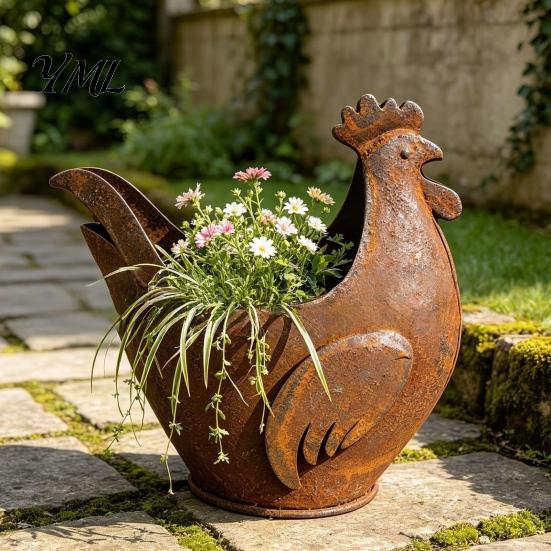 Artistic Metal Rooster Garden Decor Rustic Ornament, Weather Resistant Flowerpot, Sculpture Unique Silhouette for Outdoor Yard Lawn Decor, Retro