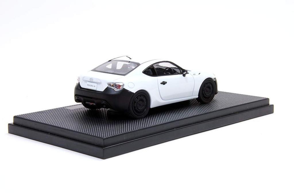 EBBRO TOYOTA 86 RC WHITE 1/43 (Finished Model)