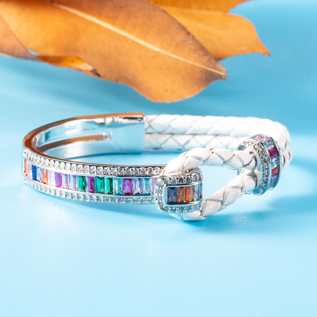 Fashion Light Luxury Diamond-encrusted Horseshoe Buckle Bracelet High-end Zircon Woven Hand Rope Versatile Niche Temperament Bracelet