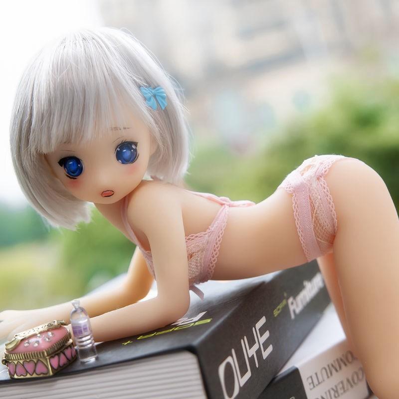 Men's Sex Doll Anime Garage Kit Hand-Made Doll Silicone Cartoon Japanese Style Masturbation Cup Masturbator (Can Be Inserted)