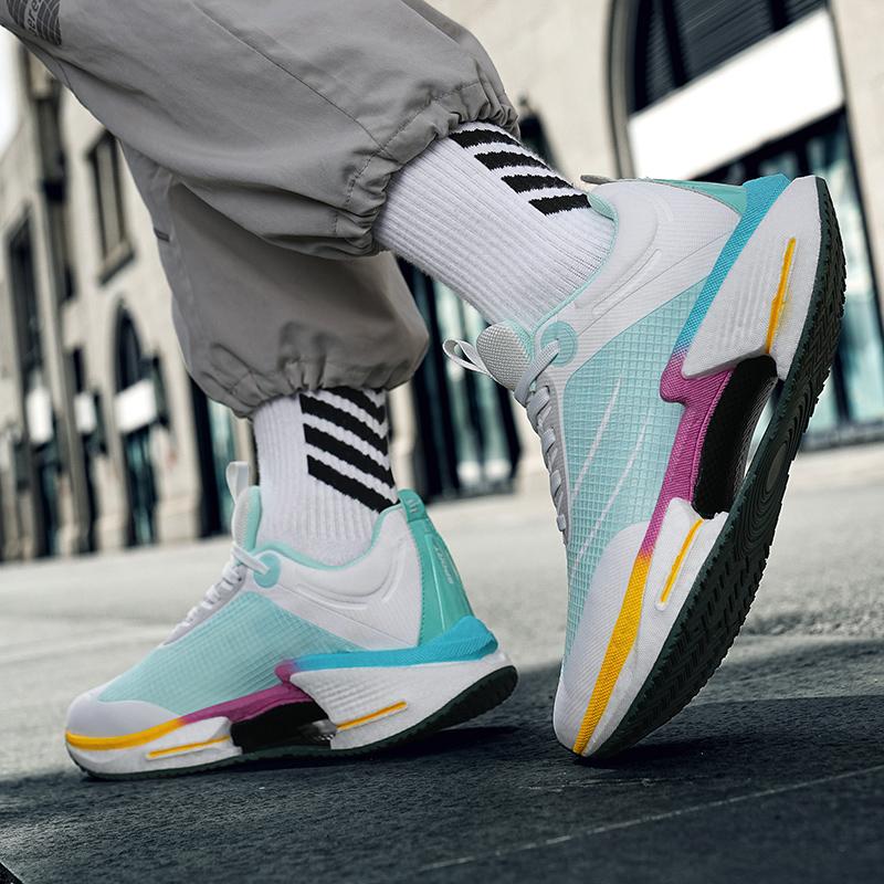 Carbon plate running shoes for men in 2025, new mesh breathable student practical shock-absorbing middle school sports shoes