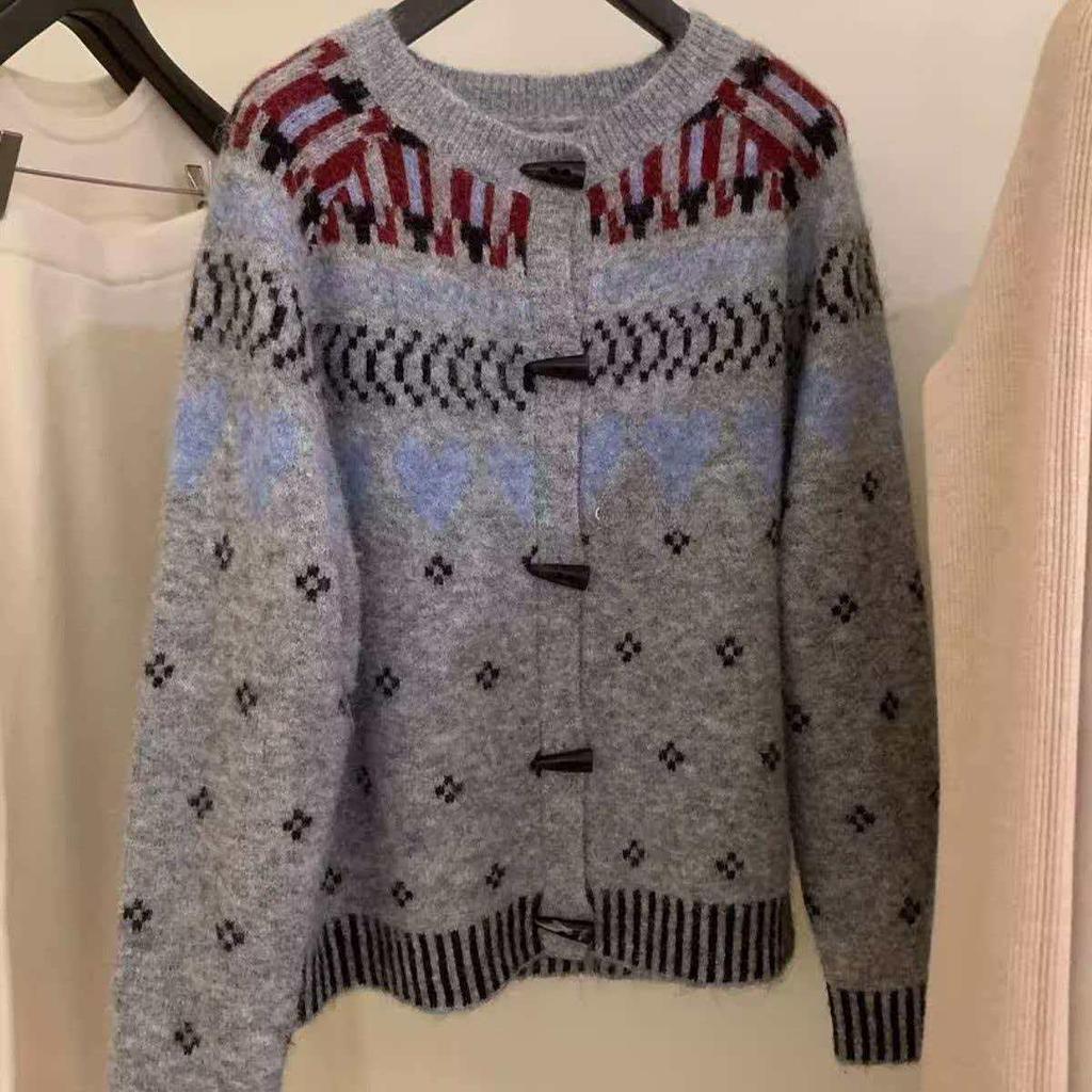 Women's Autumn/Winter Sweater: Heart Floral Print, Horn Buttons, Loose Fit, Slimming, Versatile Outerwear