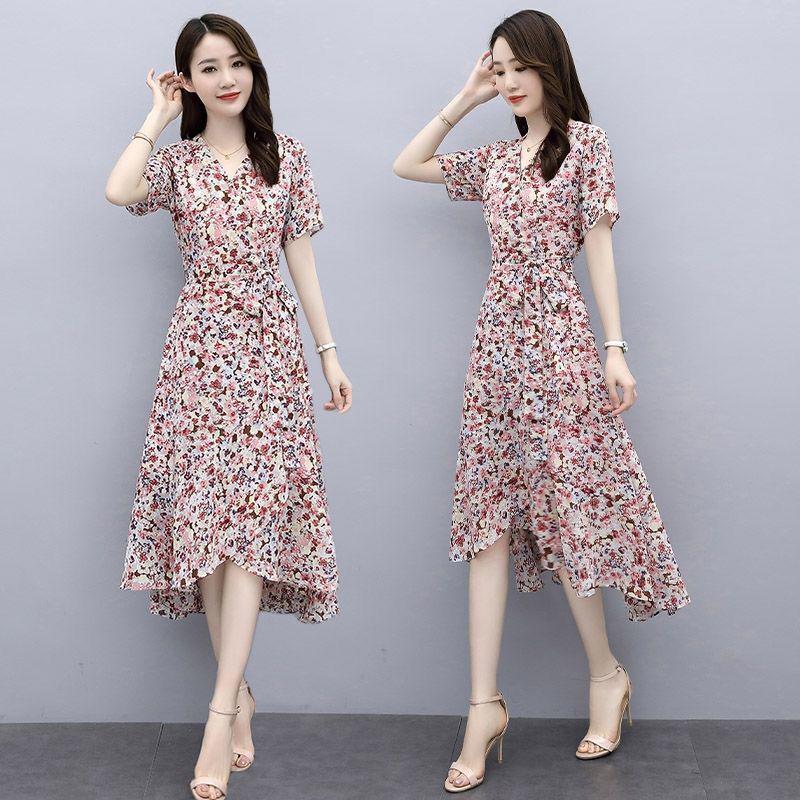 Plus Size Women's Floral V-Neck Tie-Waist A-Line Summer Dress with Irregular Hem